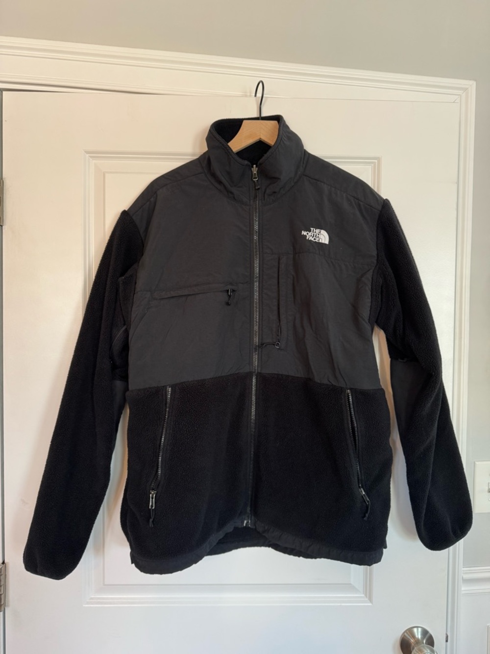 Men’s North Face Zip Up Jacket
